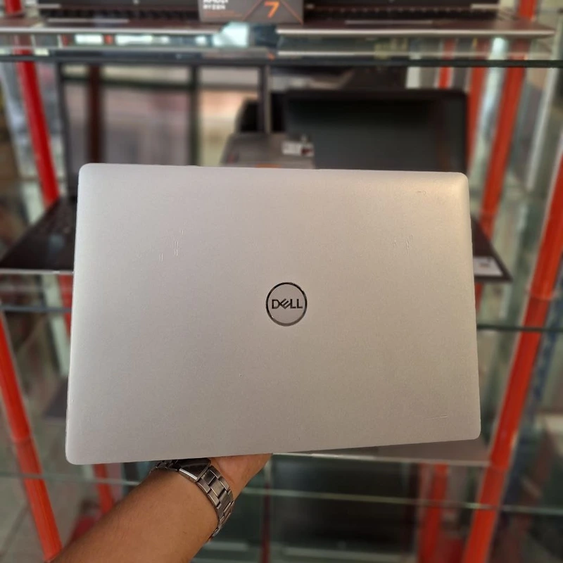 Laptop Dell Latitude 5310 Occasion 14 i7 10éme 8GB 256GB 01